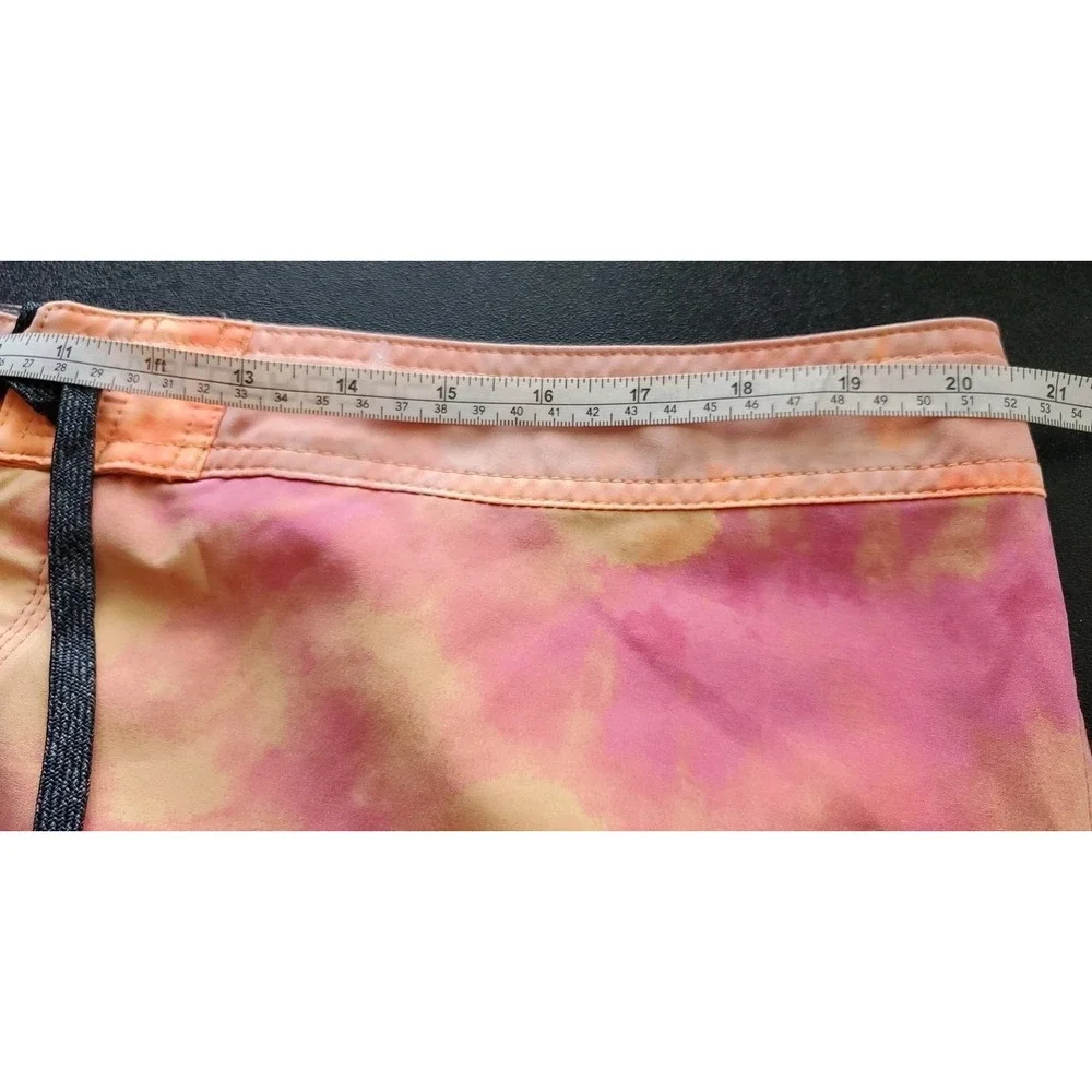 Quiksilver Highline Board Shorts Men's 38 Pink & Orange Drawstring Waist Pull-On